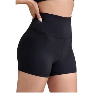 We 1 Fit Bike/Workout/Yoga Women’s Black Shorts Size-M NWOT